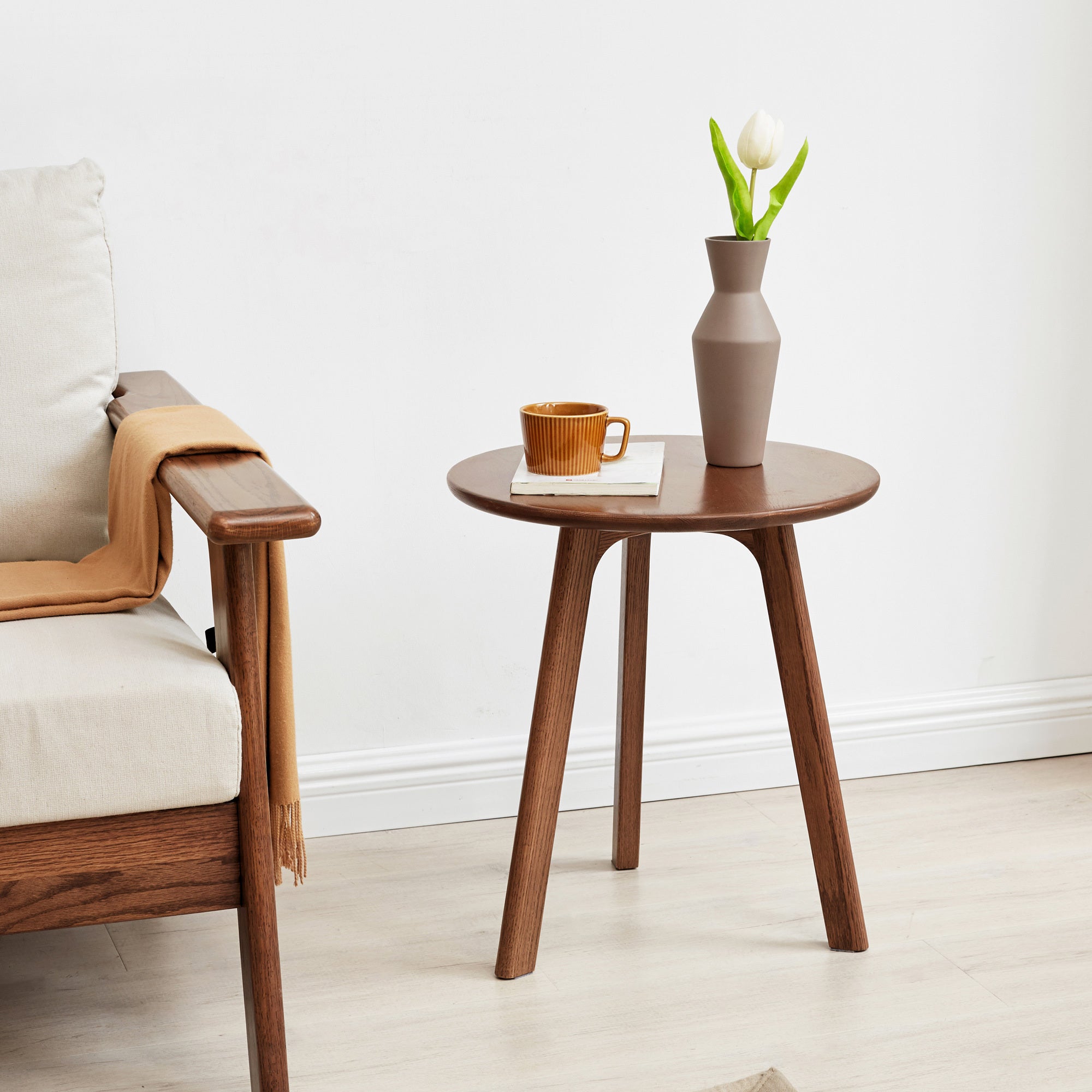 End & Side Tables