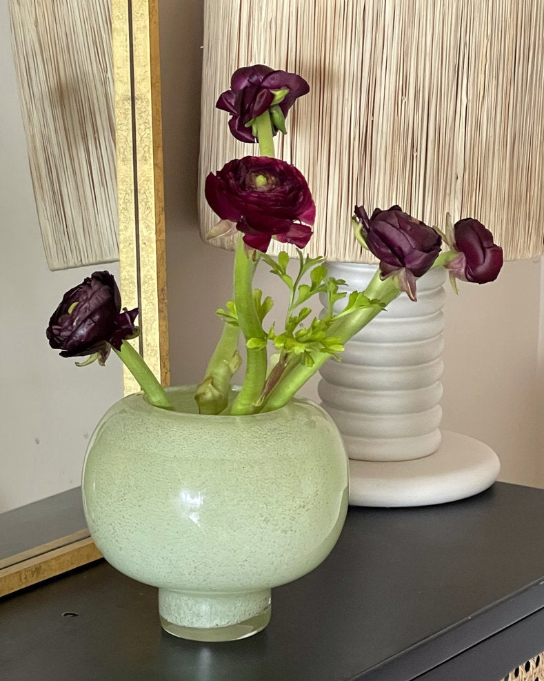 Green Round Glass Flower Vase-4