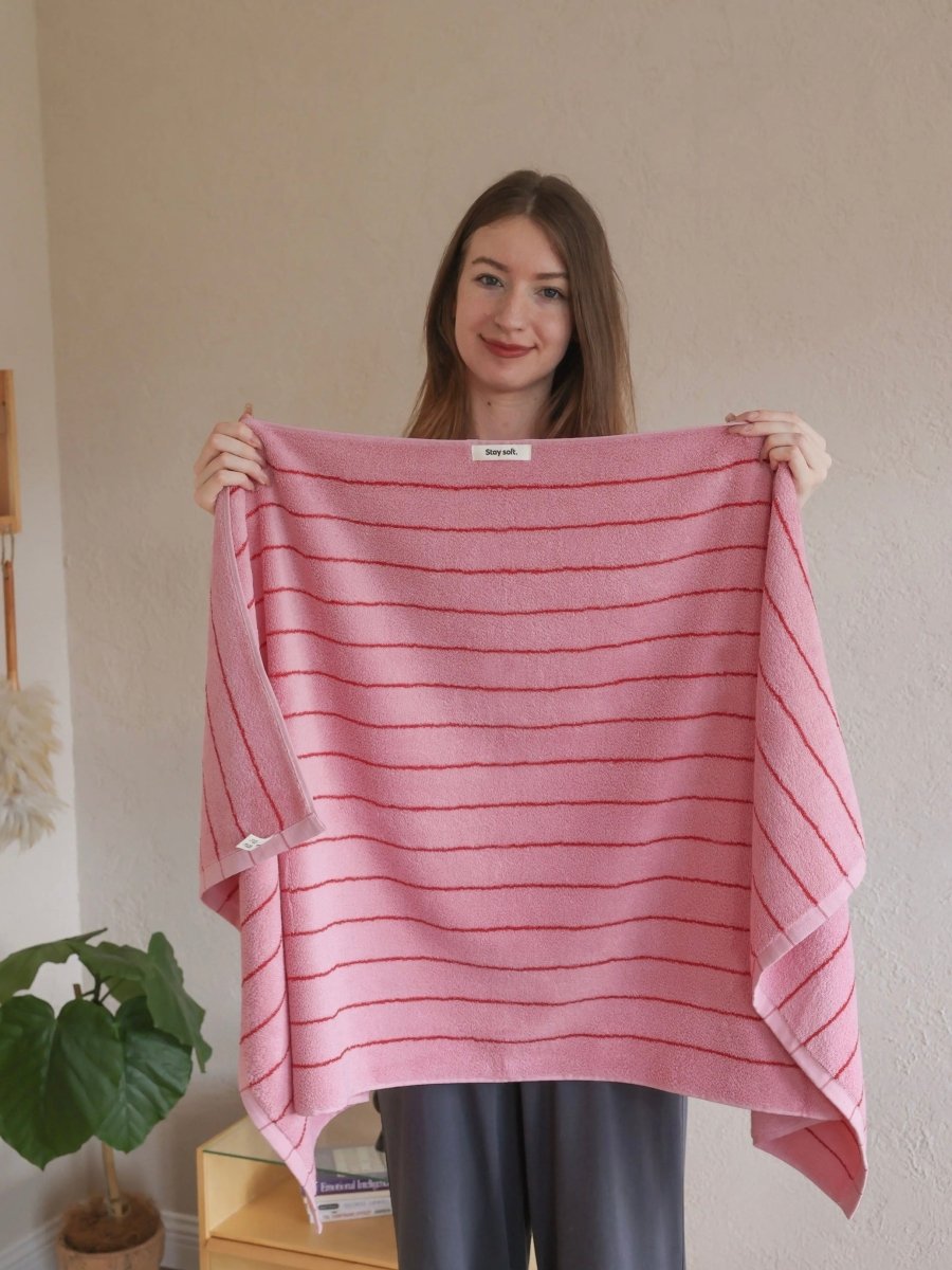 Retro Whimsical Pink Stripe Bath Towel — 100% Long-Staple Cotton, Soft, Plush & Absorbent-1